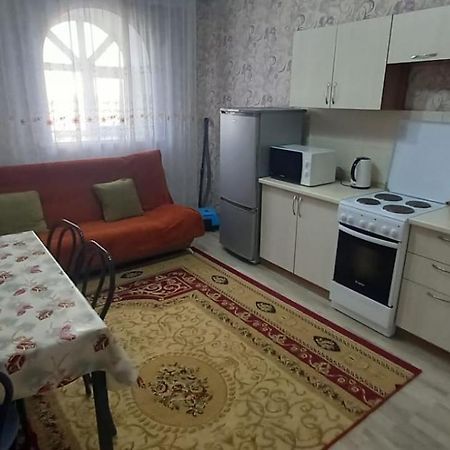 Уютная Квартира Комфорт Класса76 Astana Buitenkant foto