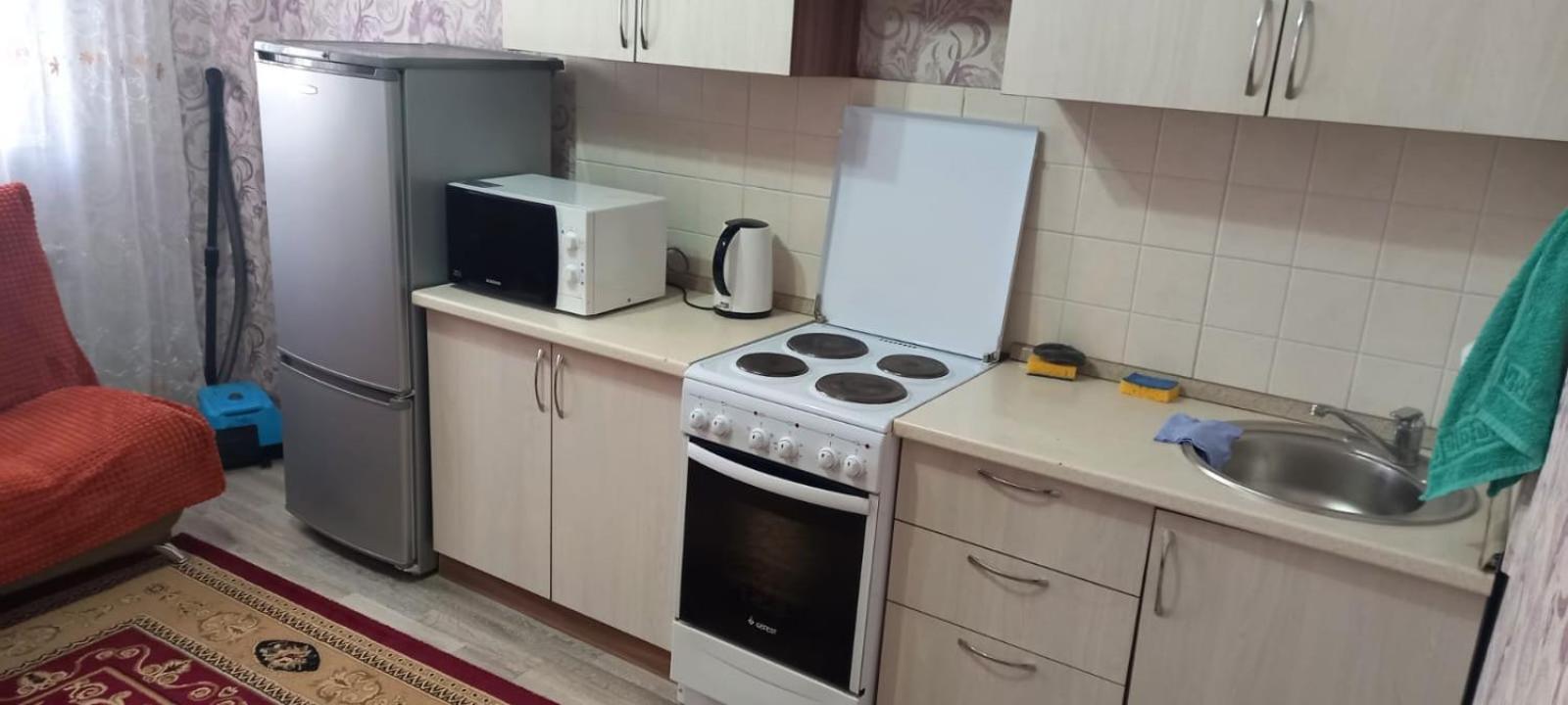 Уютная Квартира Комфорт Класса76 Astana Buitenkant foto