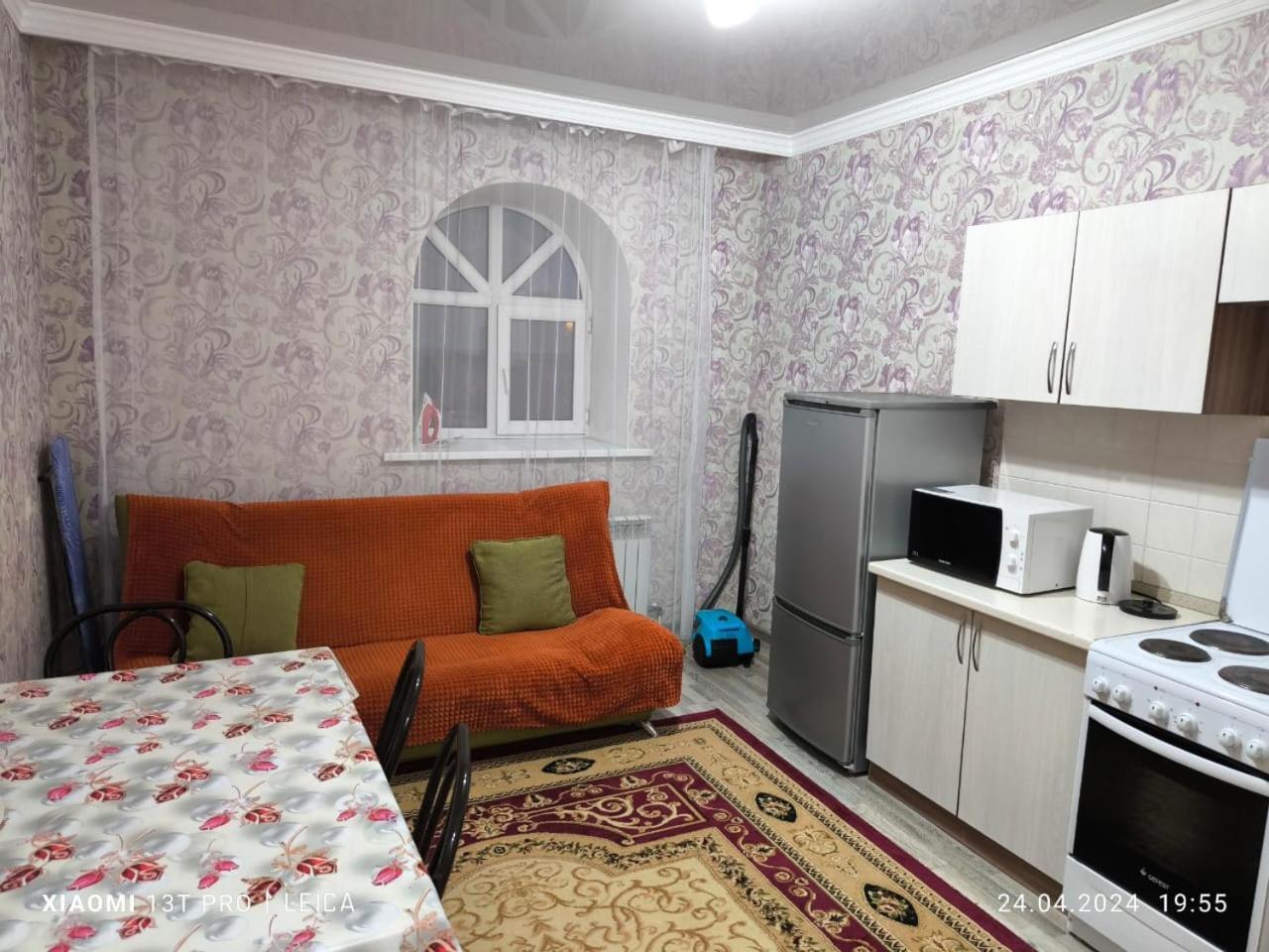 Уютная Квартира Комфорт Класса76 Astana Buitenkant foto